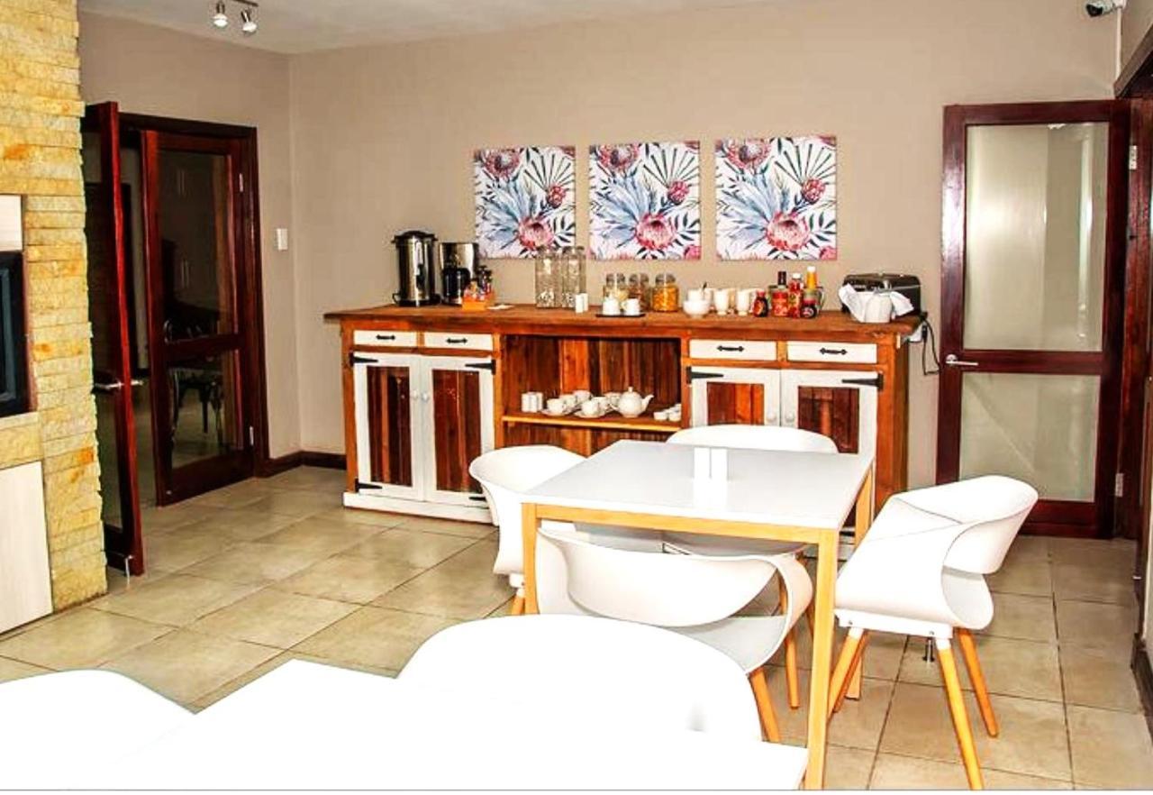 Kroon Manor Kroonstad Extérieur photo
